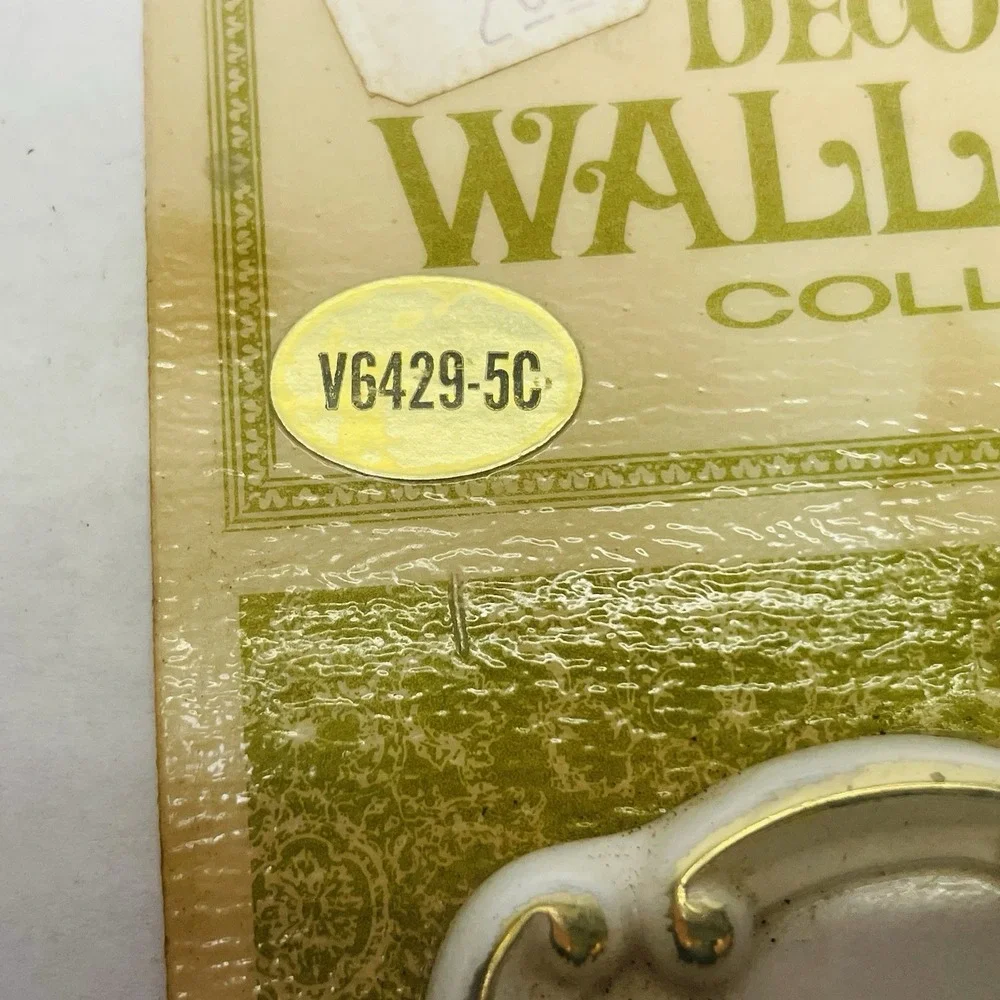 Decorator Wall Plate Receptacle Cover French Provincial National‎ Lock Hardware